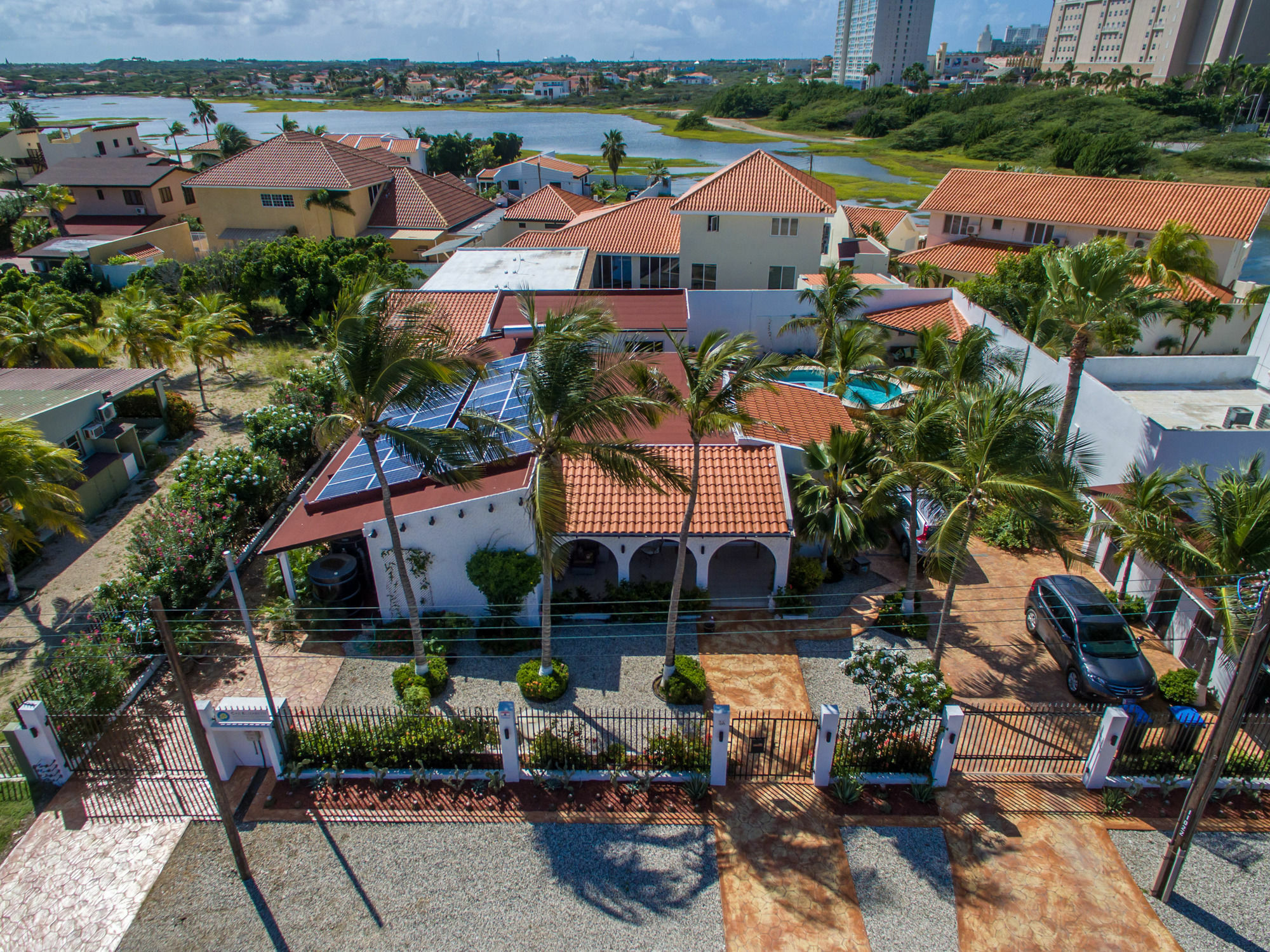 Cas Elizabeth Hotel Palm Beach Exterior foto